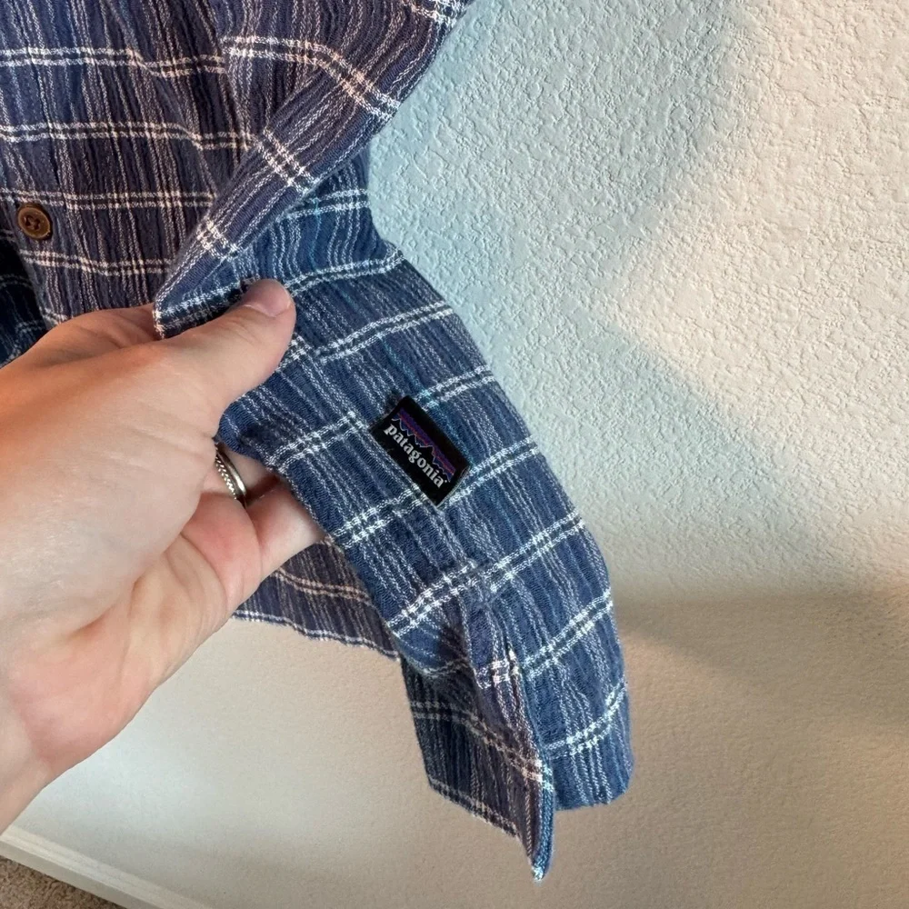 Patagonia Men’s Blue Back Step‎ Shirt Size Large